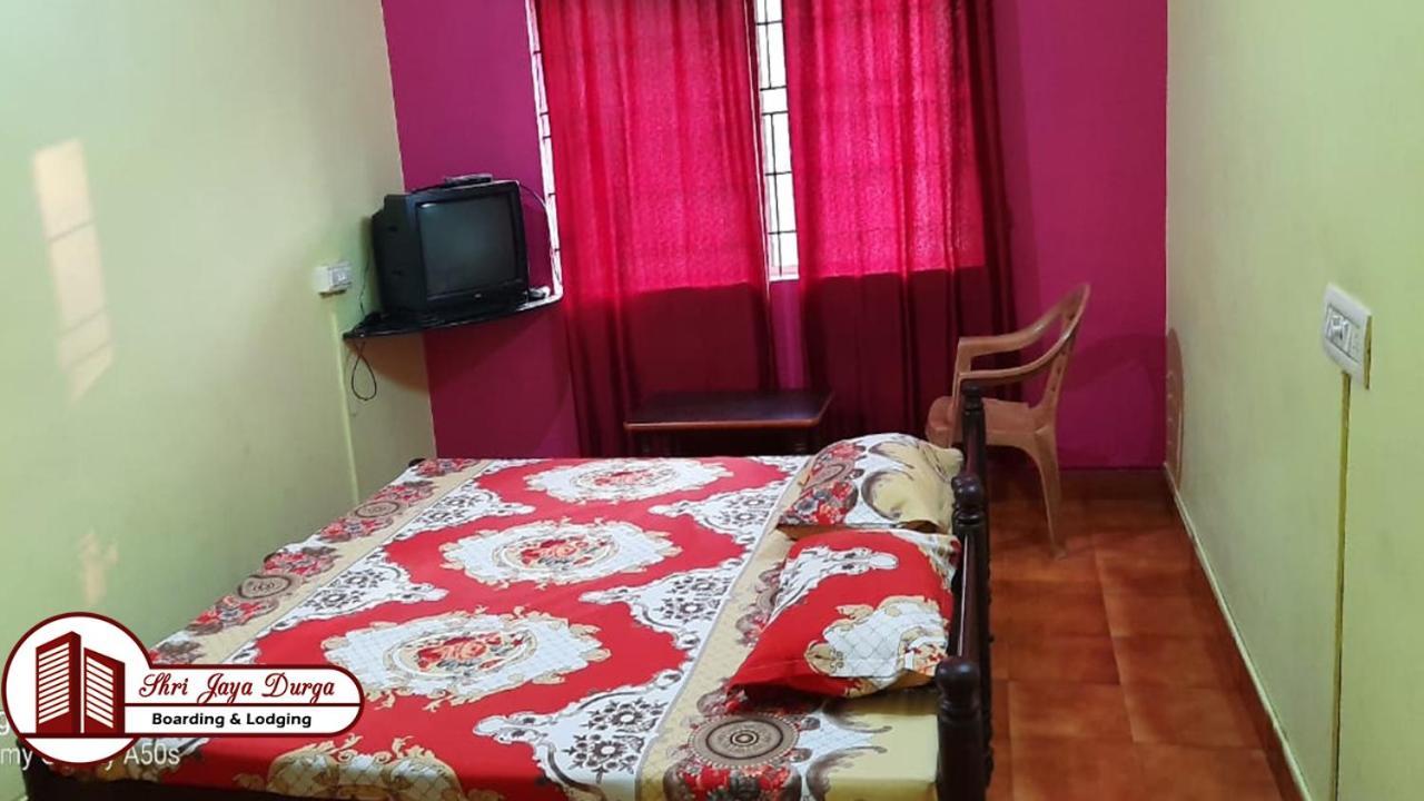 Shri Jaya Durga Boarding & Lodging أودوبي المظهر الخارجي الصورة